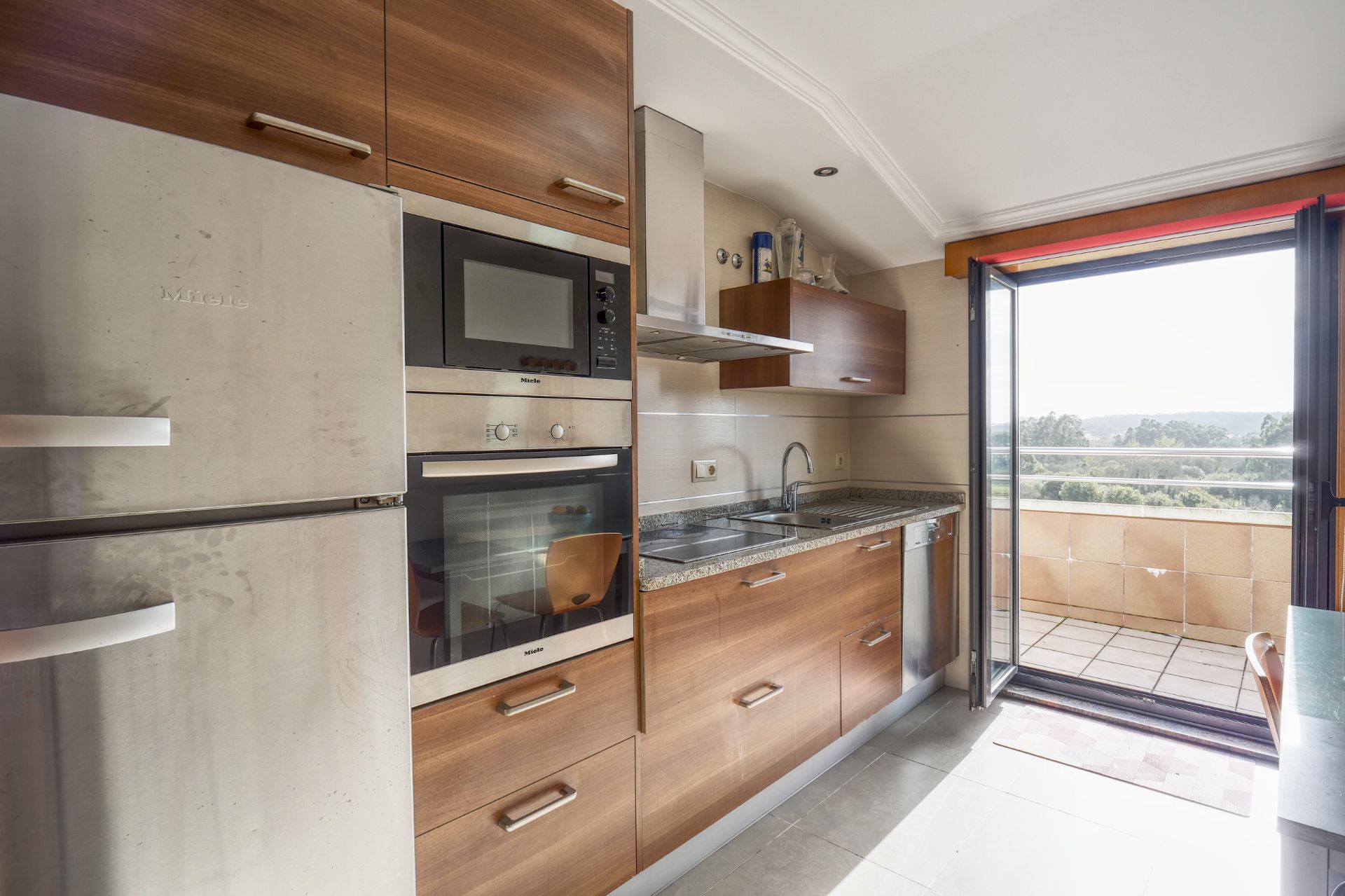 Cuina de Àtic en venda en Boiro amb Aire condicionat, Calefacció i Terrassa