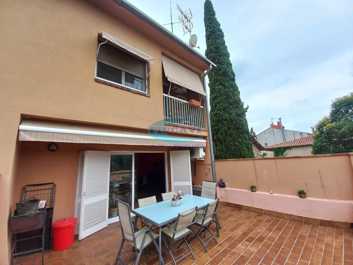 Terrace of Single-family semi-detached for sale in Bigues i Riells  with Air Conditioner, Heating and Private garden