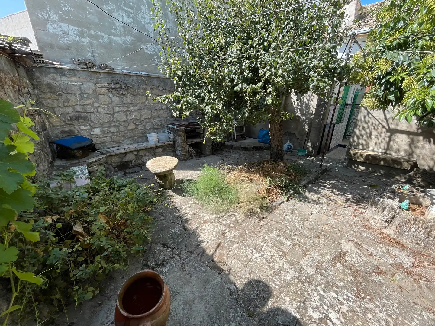Houses for sale in Calle Fuente de las Risas, Úbeda
