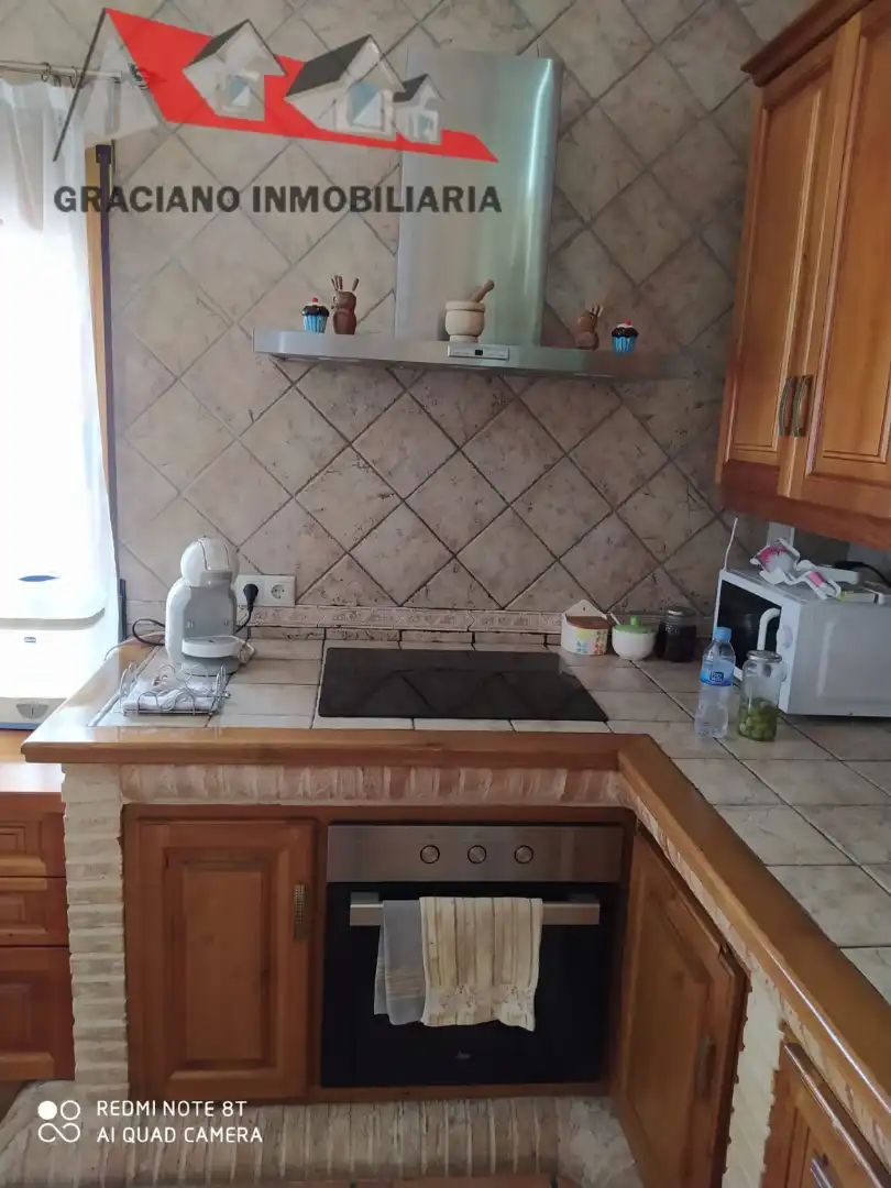 Cuina de Casa adosada en venda en Villaverde de Guadalimar amb Aire condicionat, Jardí privat i Terrassa