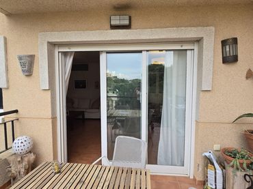 Casa con balcone in vendita a Avenida Avenida Golf