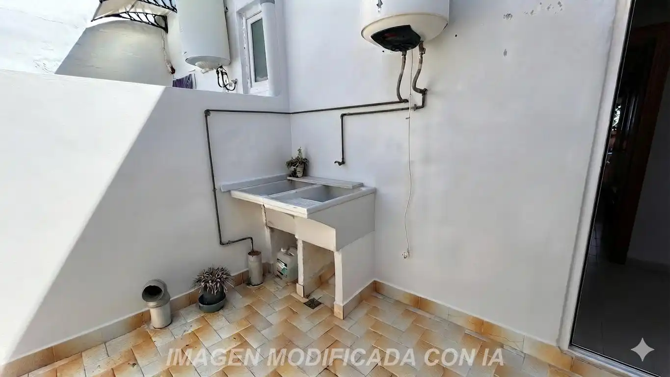 Bany de Casa adosada en venda en La Pobla de Farnals amb Aire condicionat, Terrassa i Balcó