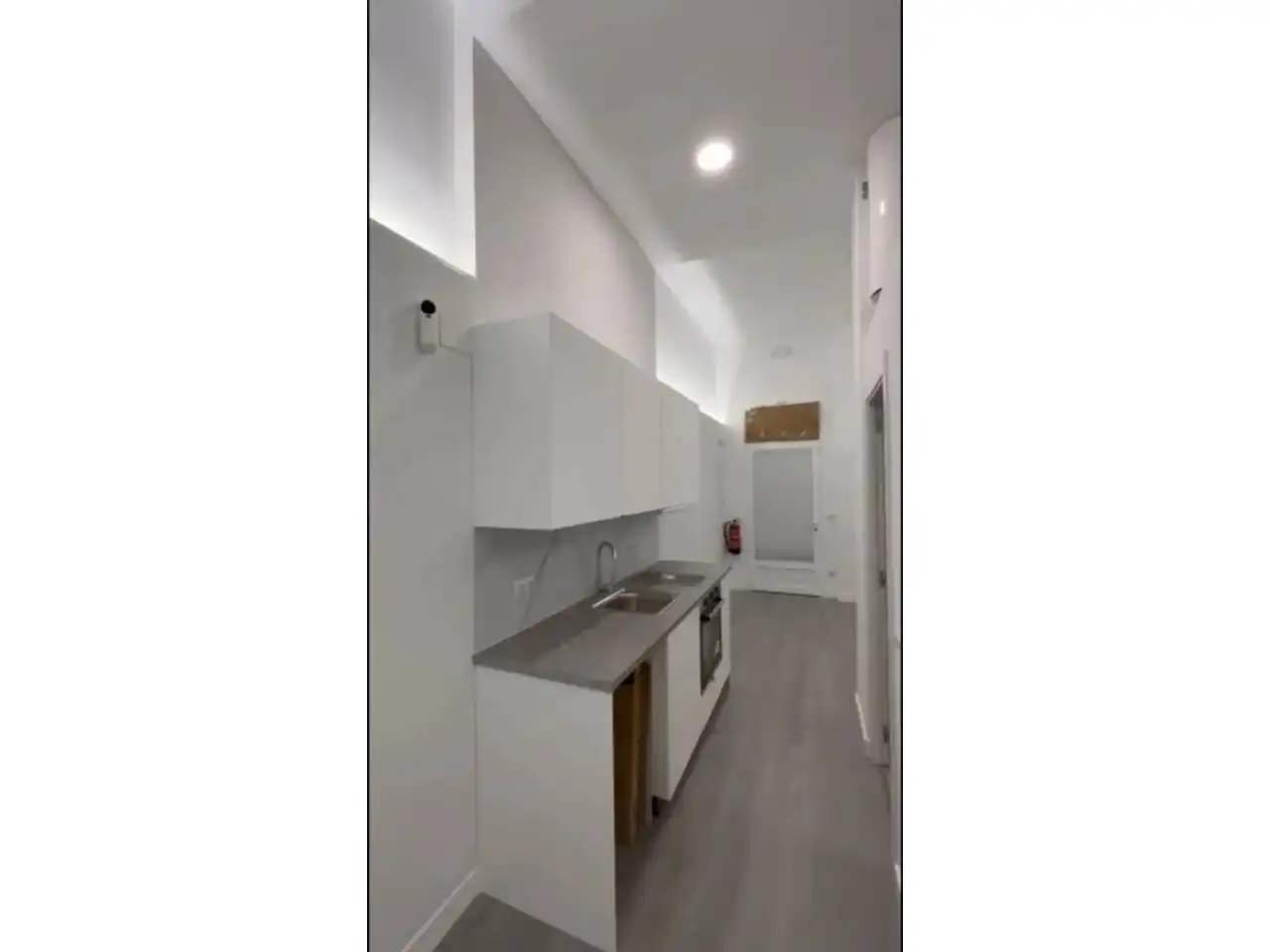 Cuina de Estudi en venda en Sant Feliu de Llobregat amb Aire condicionat, Calefacció i Parquet