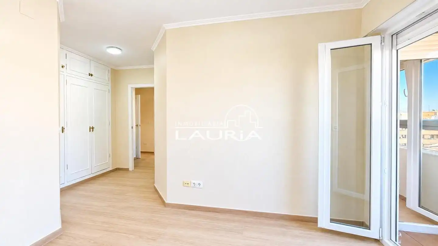 Flat for rent in Valencia, Valencia