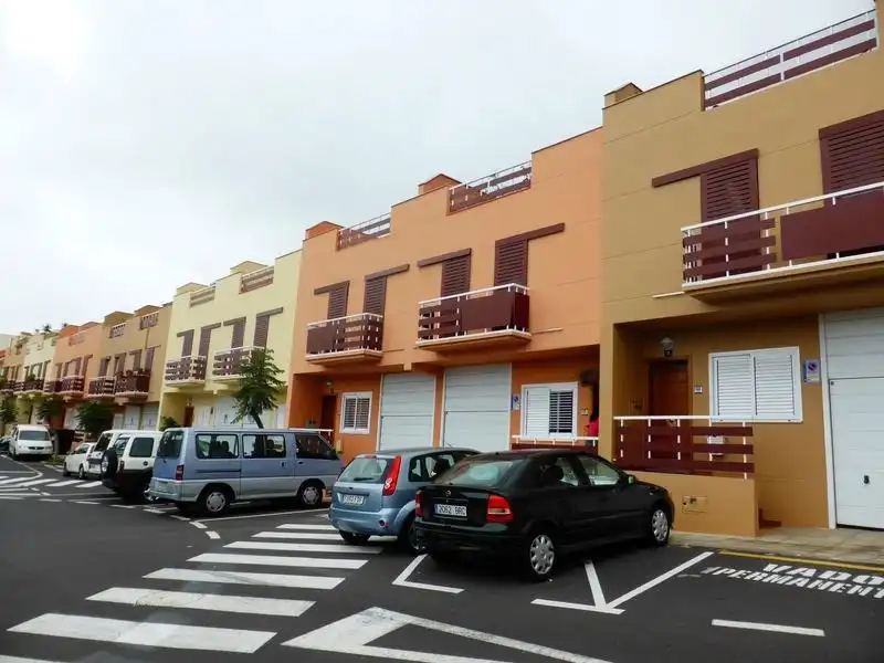 Detached homes for sale in Calle AFLIGIDOS LOS, 15, Montaña - Zamora
