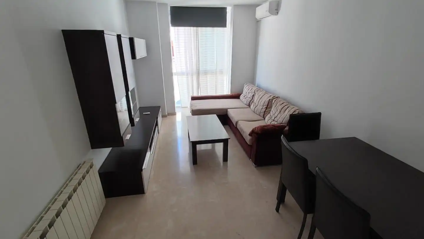 Wohnung zur Miete in Calle Calle Gregorio Espín, Camino de Ronda