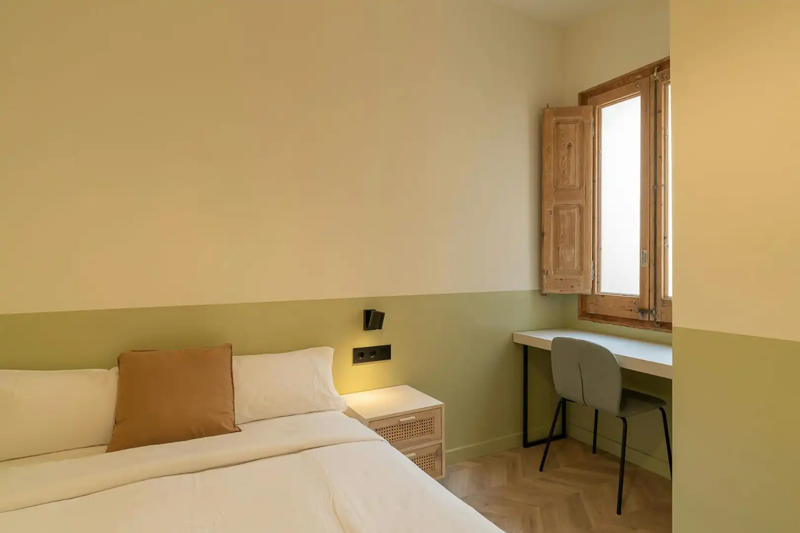 Habitación de Piso de alquiler en Barcelona con Aire acondicionado, Calefacción y Amueblado