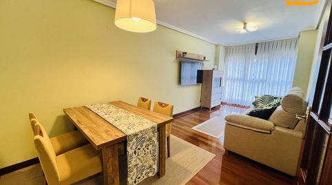 Foto 2 de Piso de alquiler en Voto, Cantabria