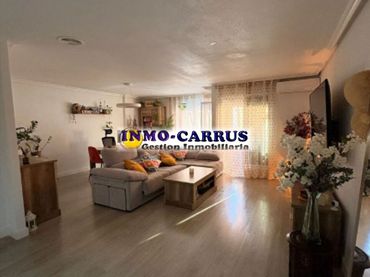 Flat with lift to rent in Elche ciudad