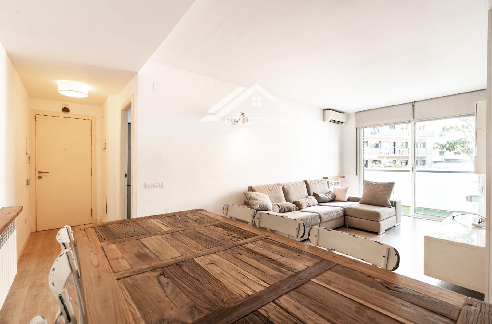 Living room of Flat for sale in  Barcelona Capital  with Air Conditioner, Heating and Terrace