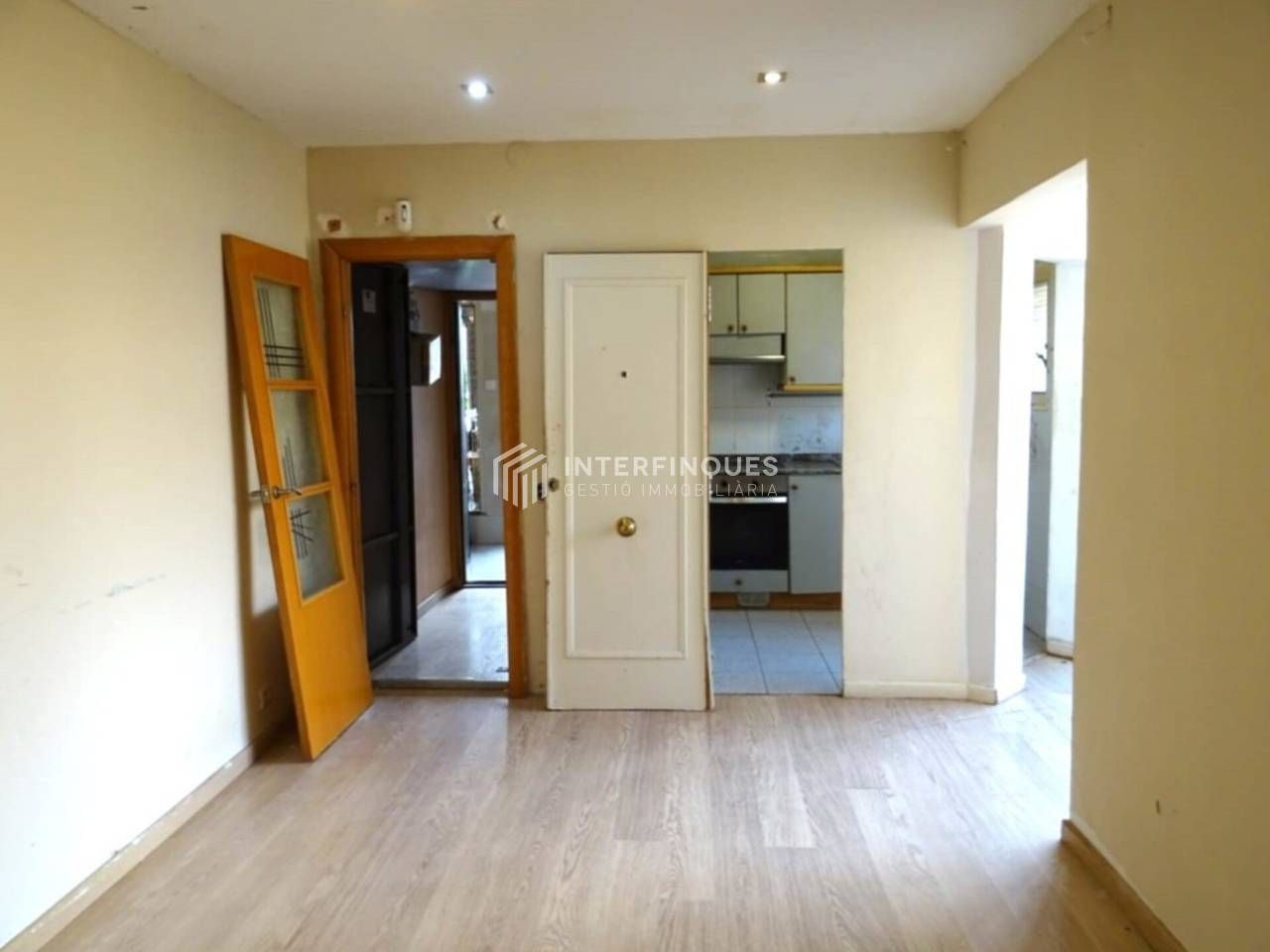 Attic for sale in Tiana  with Terrace