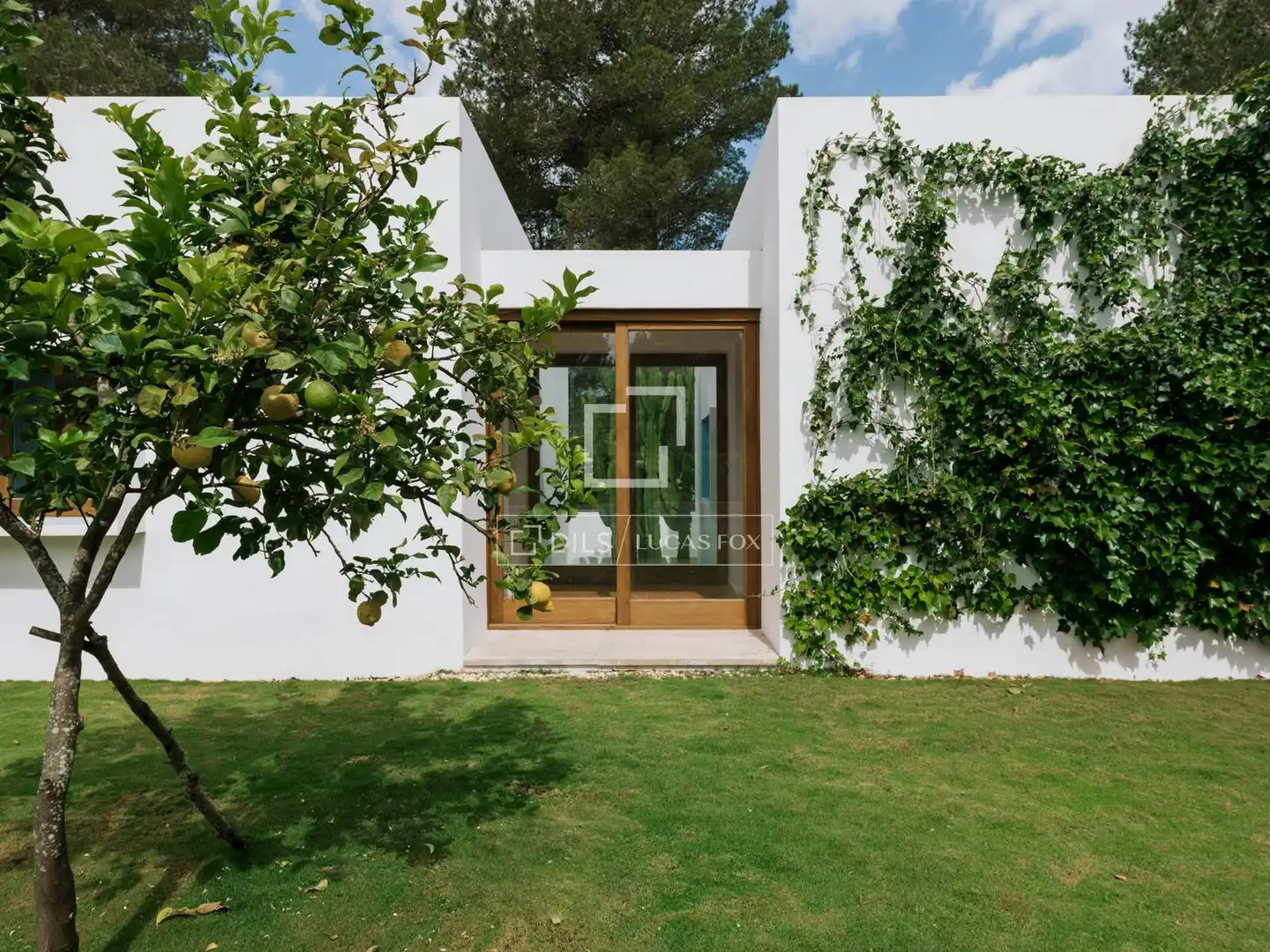 Jardín de Casa o chalet en venta en Santa Eulària des Riu con Aire acondicionado, Calefacción y Jardín privado