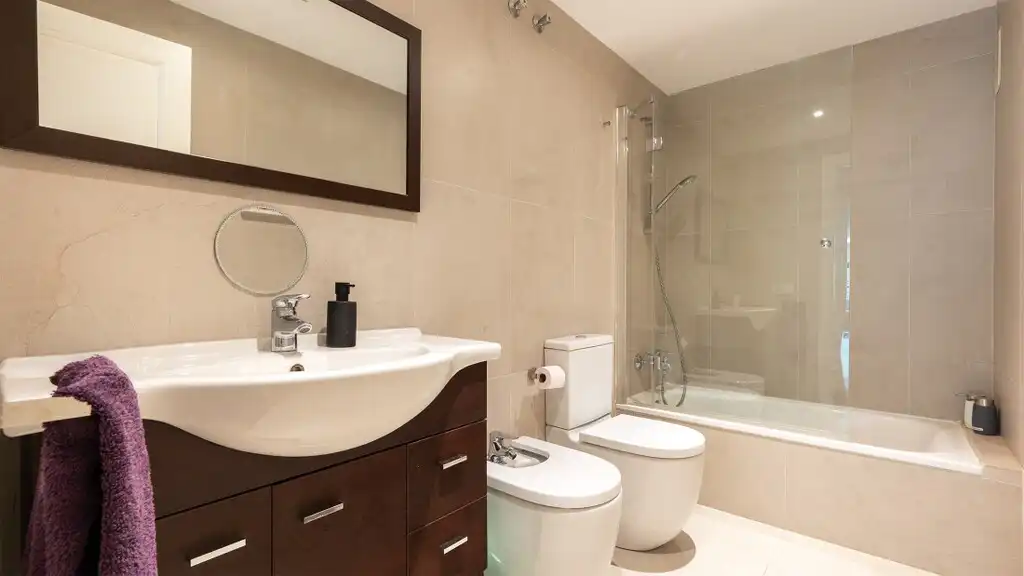 Baño de Apartamento en venta en Calvià con Calefacción, Terraza y Trastero