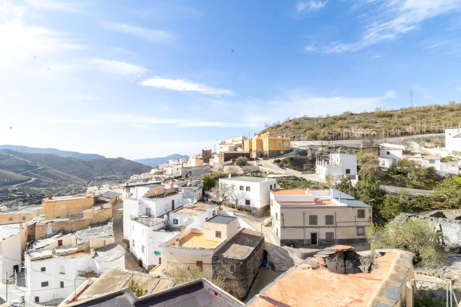 Vista exterior de Casa o xalet en venda en Velefique amb Terrassa i Balcó