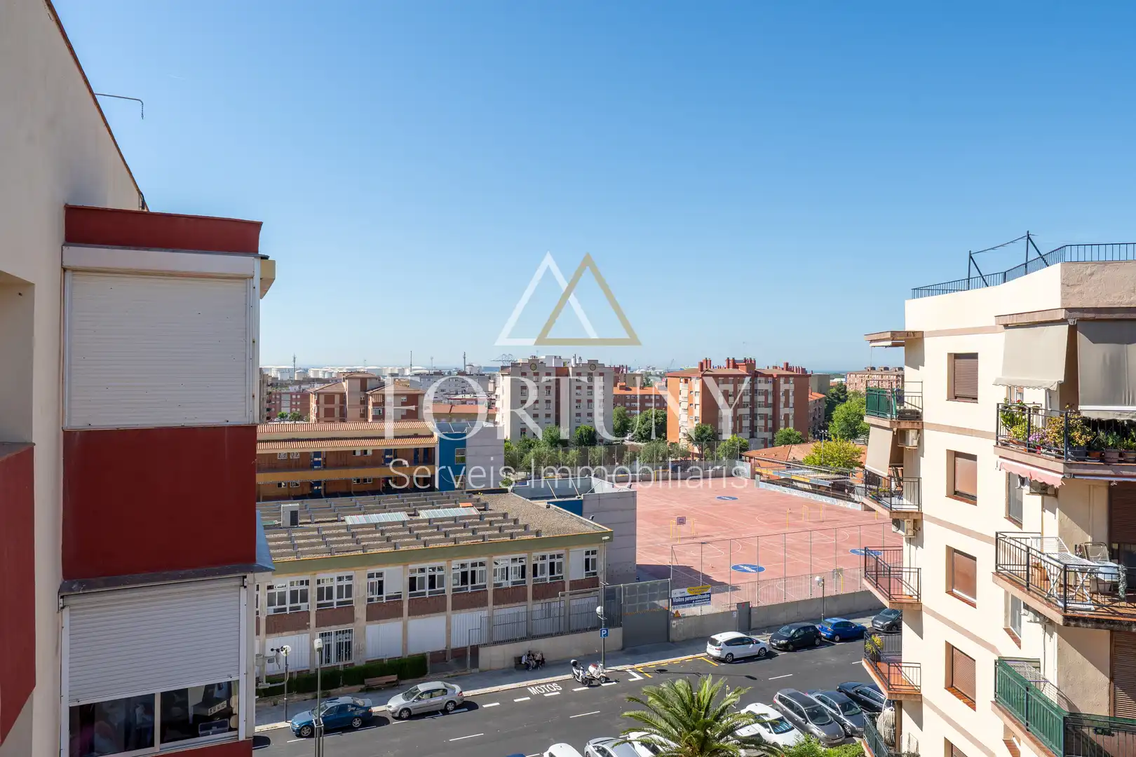 Vista exterior de Piso en venta en Tarragona con Aire acondicionado y Balcón