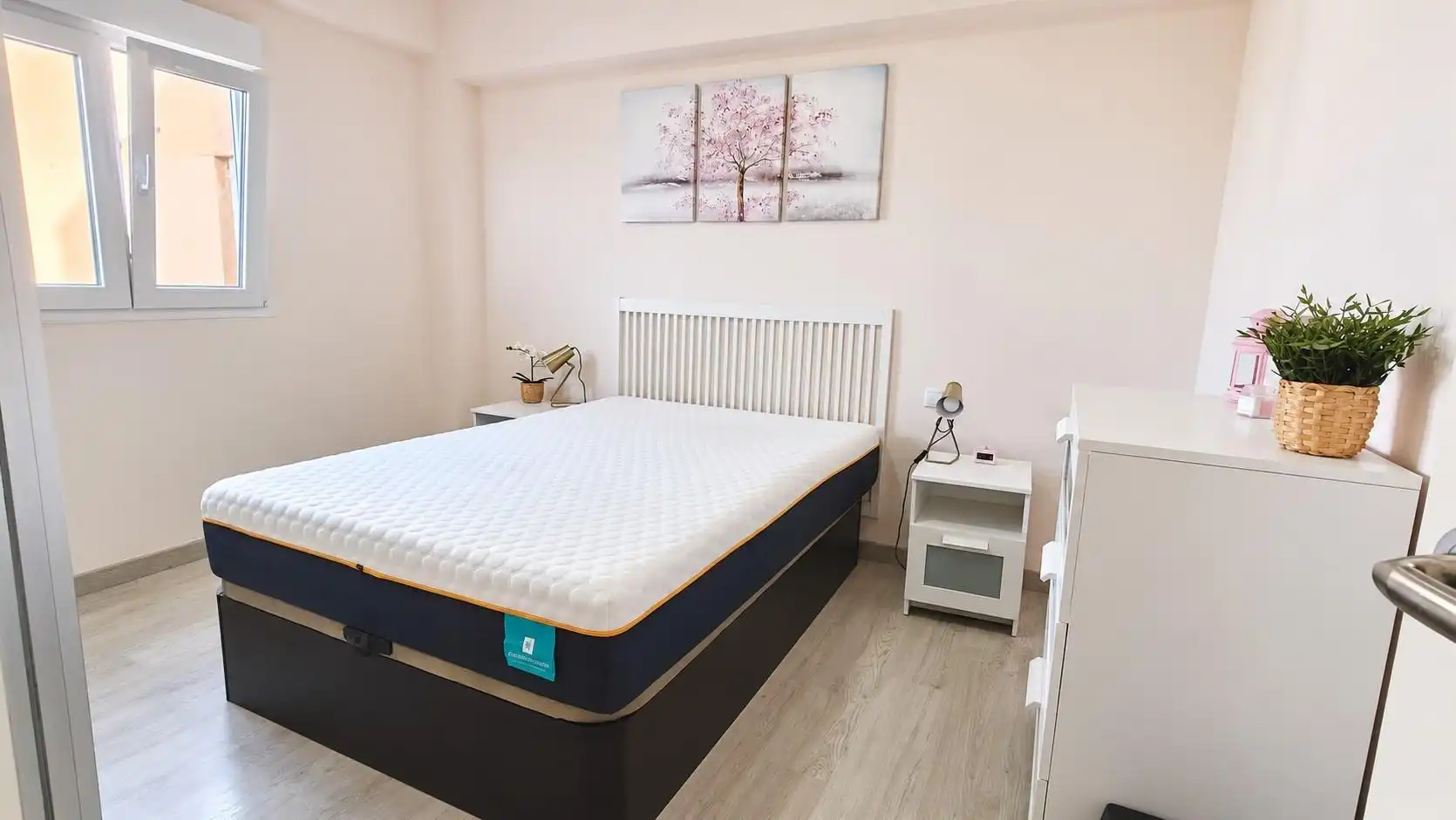 Habitación de Piso en venta en Cartagena con Aire acondicionado y Amueblado