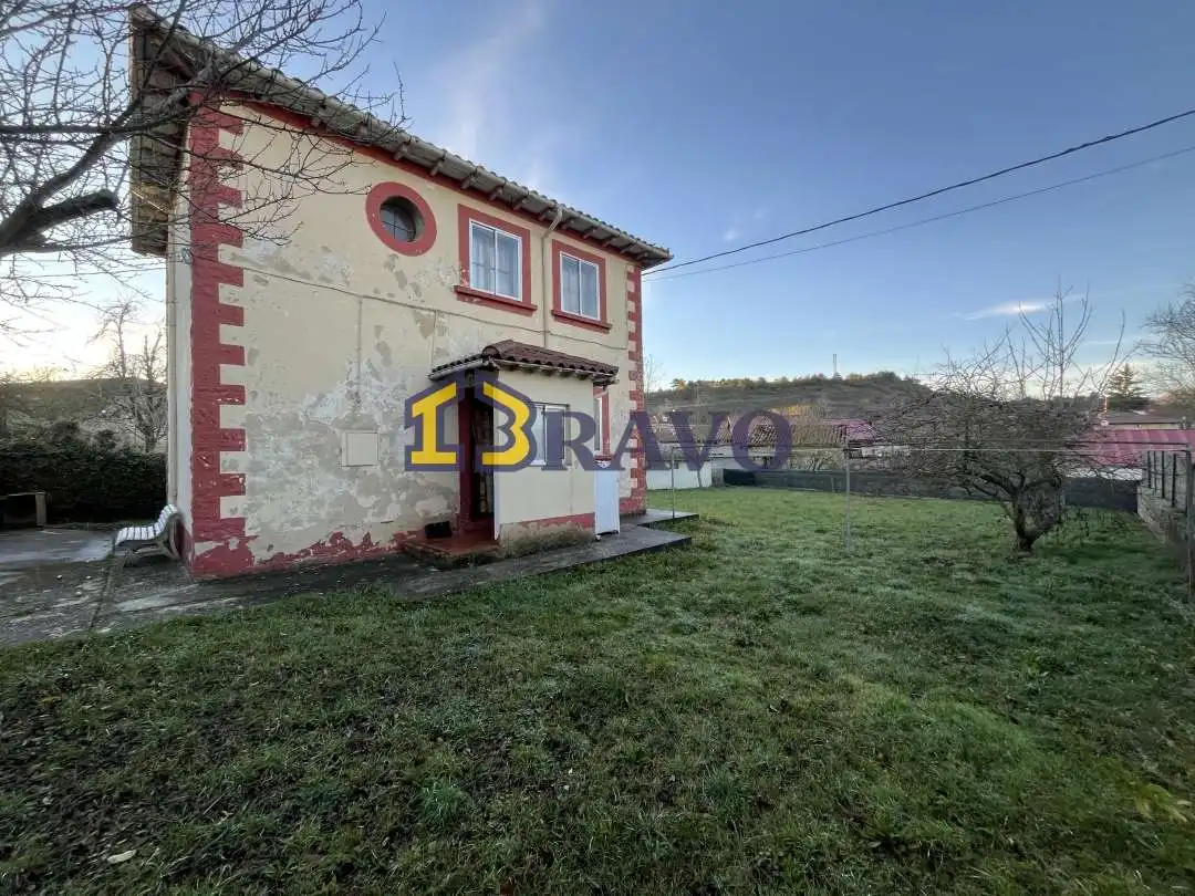 Casa amb jardí en venda a Medina de Pomar, imagen 2