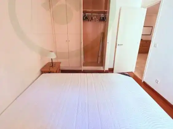 Schlafzimmer von Wohnungen zur Miete in  Madrid Capital mit Klimaanlage