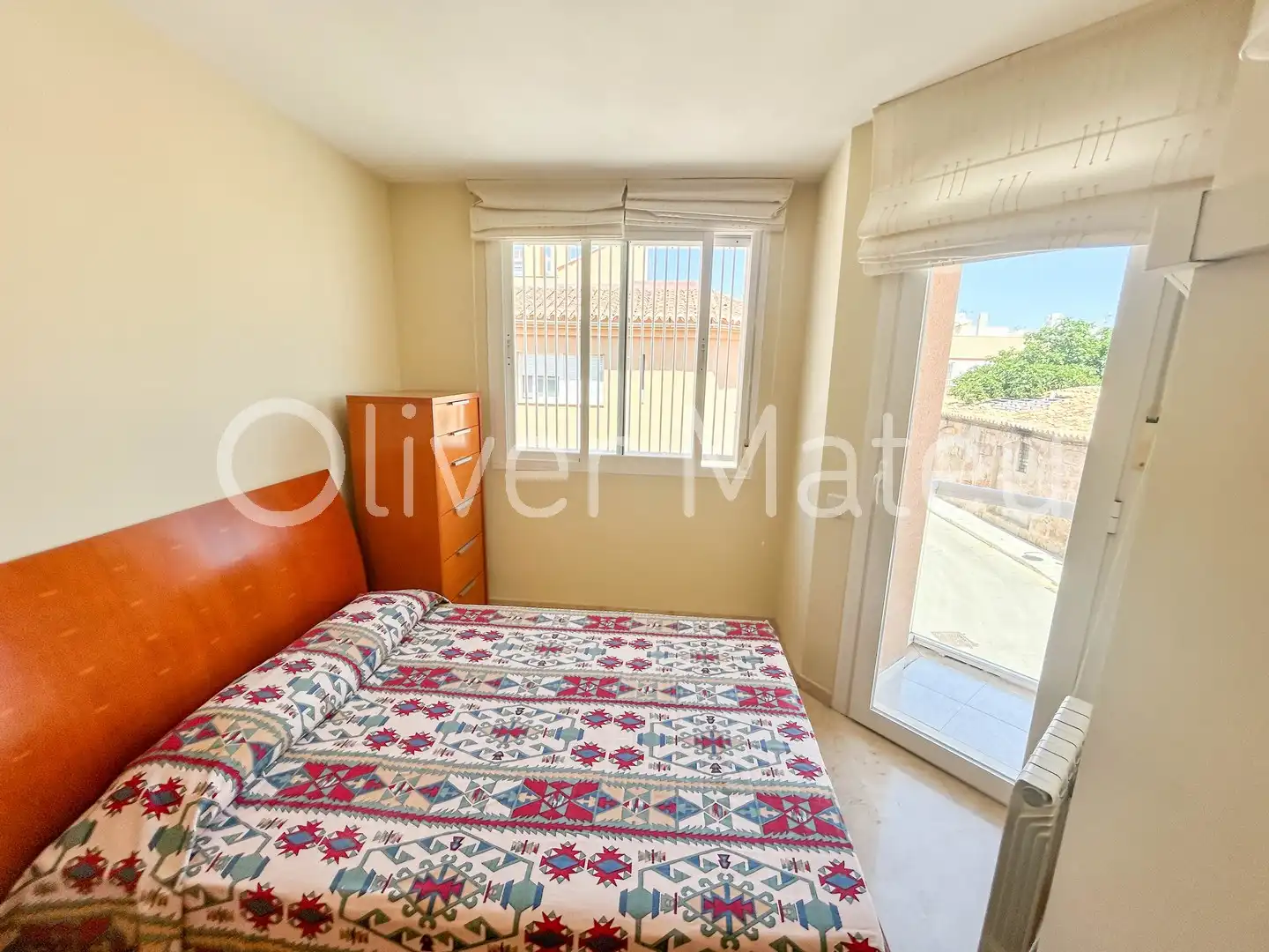 Schlafzimmer von Einfamilien-Reihenhaus zum Verkauf in  Palma de Mallorca mit Klimaanlage, Heizung und Terrasse