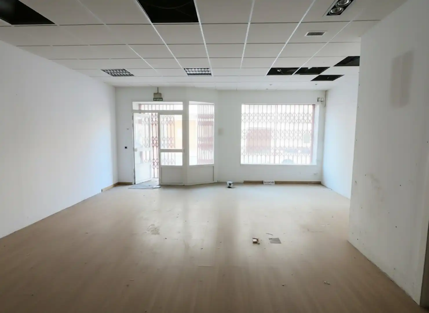 Local commercial à vendre à Villanueva de la Serena, imagen 3