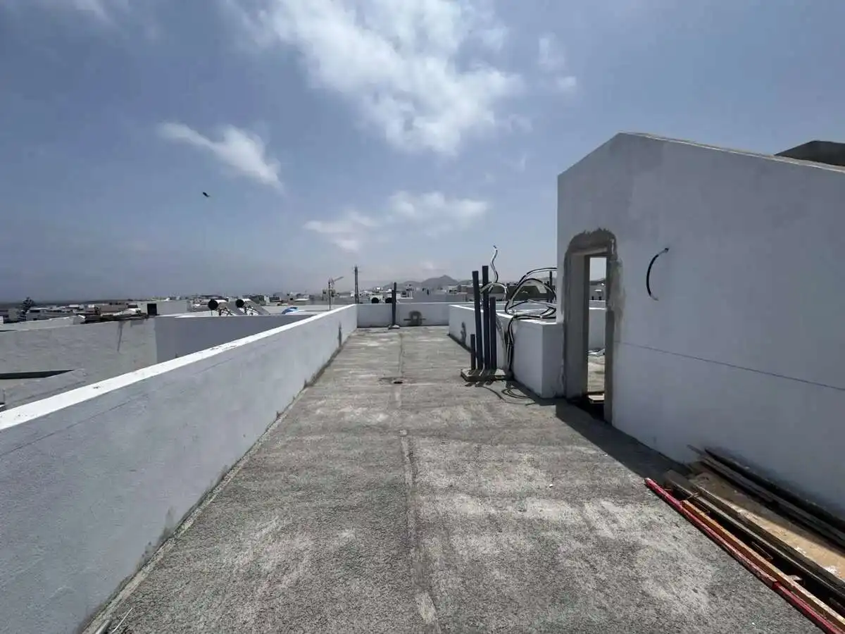 Vista exterior de Piso en venta en San Bartolomé con Terraza