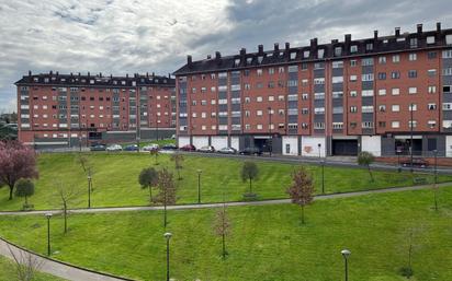 Exterior view of Flat for sale in Oviedo   with Heating, Storage room and Swimming Pool