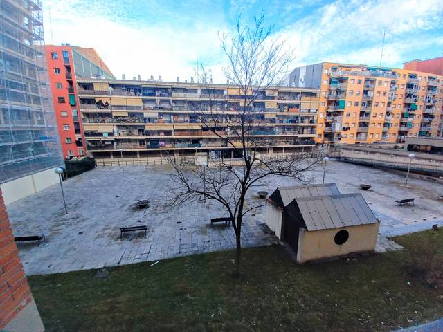 Local comercial en Alquiler en Avinguda Meridiana en Sant Andreu de Palomar