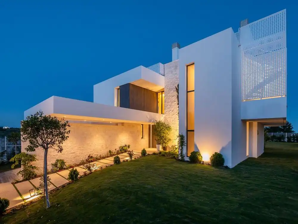 Exterior view of Houses for sale in Estepona  with Air Conditioner, Private garden and Terrace