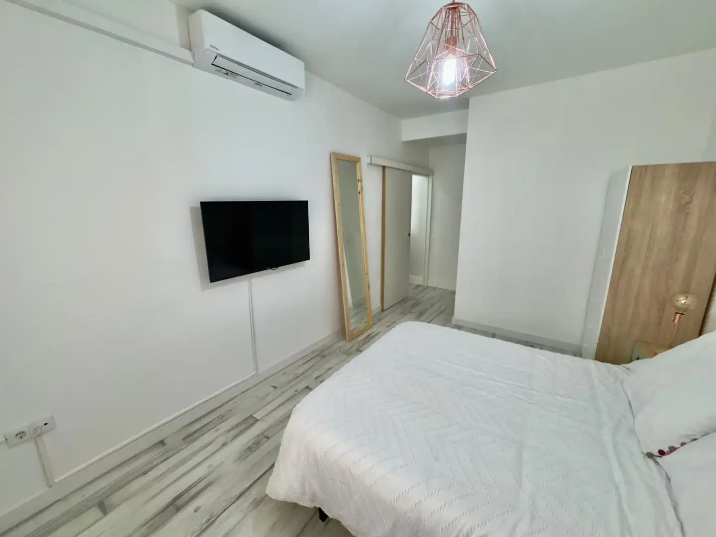 Habitación de Piso en venta en Valdepeñas con Aire acondicionado, Calefacción y Balcón