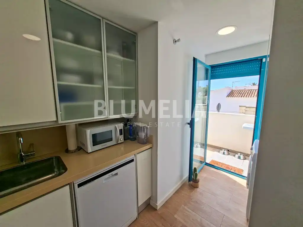 Apartments for rent in Calle Veler, Les Bassetes - El Marjal