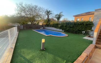 Swimming pool of Single-family semi-detached for sale in Canet de Mar  with Air Conditioner, Terrace and Swimming Pool