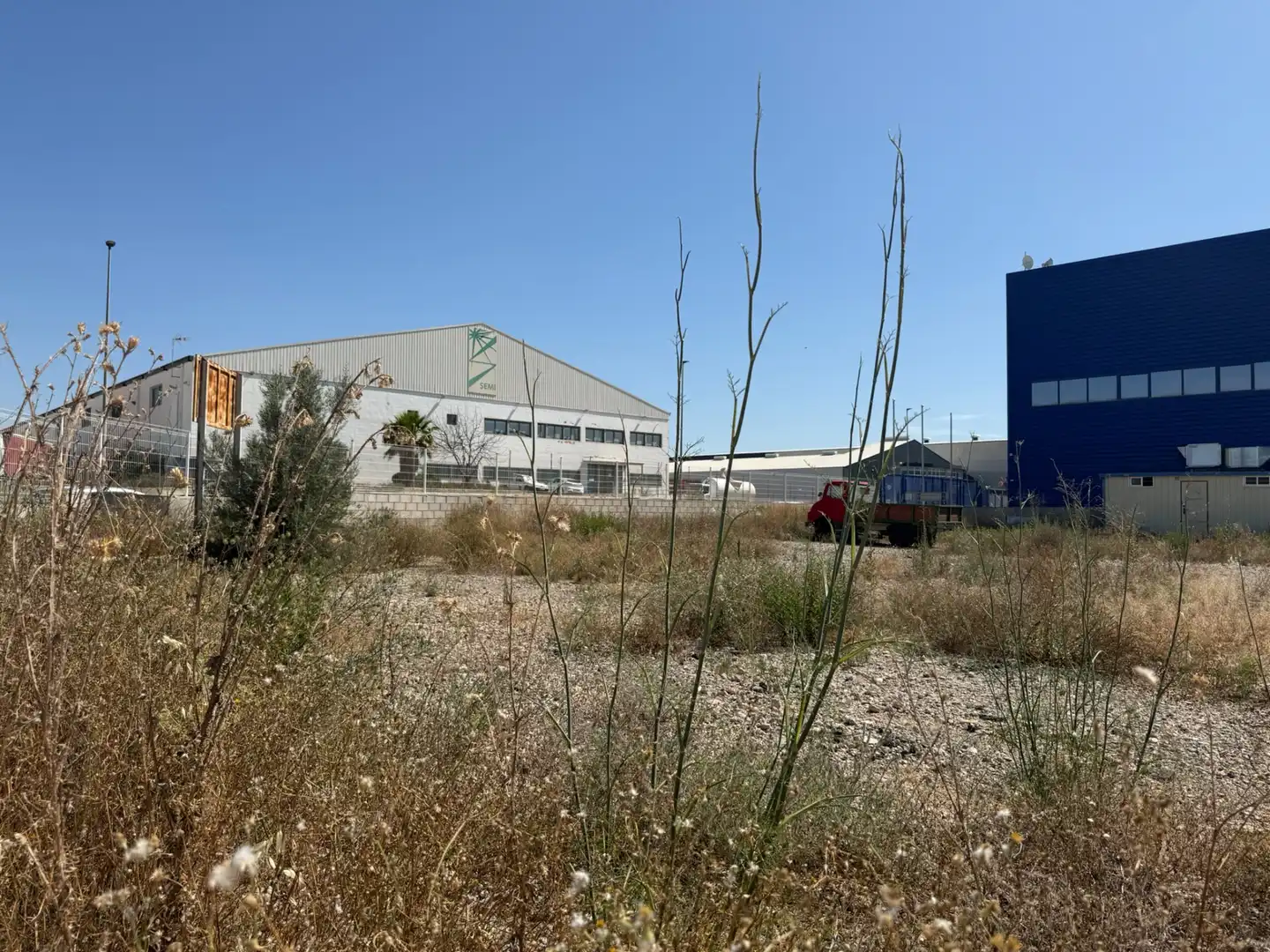 Exterior view of Industrial land for rent in Loriguilla