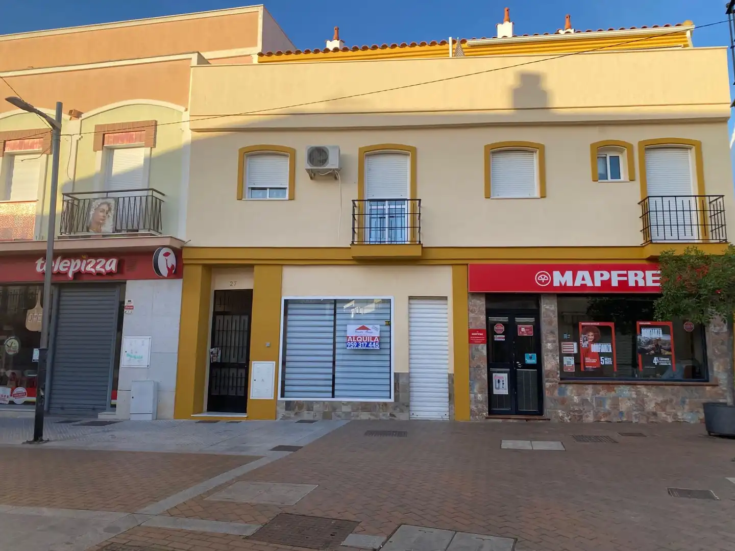 Local comercial en venda a Núcleo urbano, imagen 3