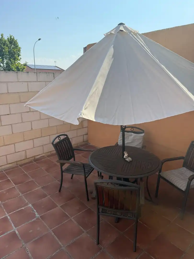 Adossat en venda a Olías del Rey, imagen 2