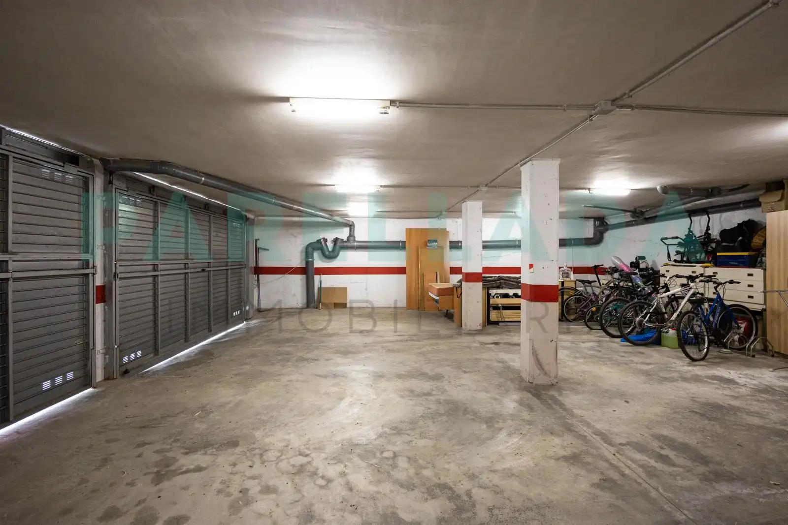 Parking de Casa o chalet en venta en Tiana con Aire acondicionado, Jardín privado y Terraza
