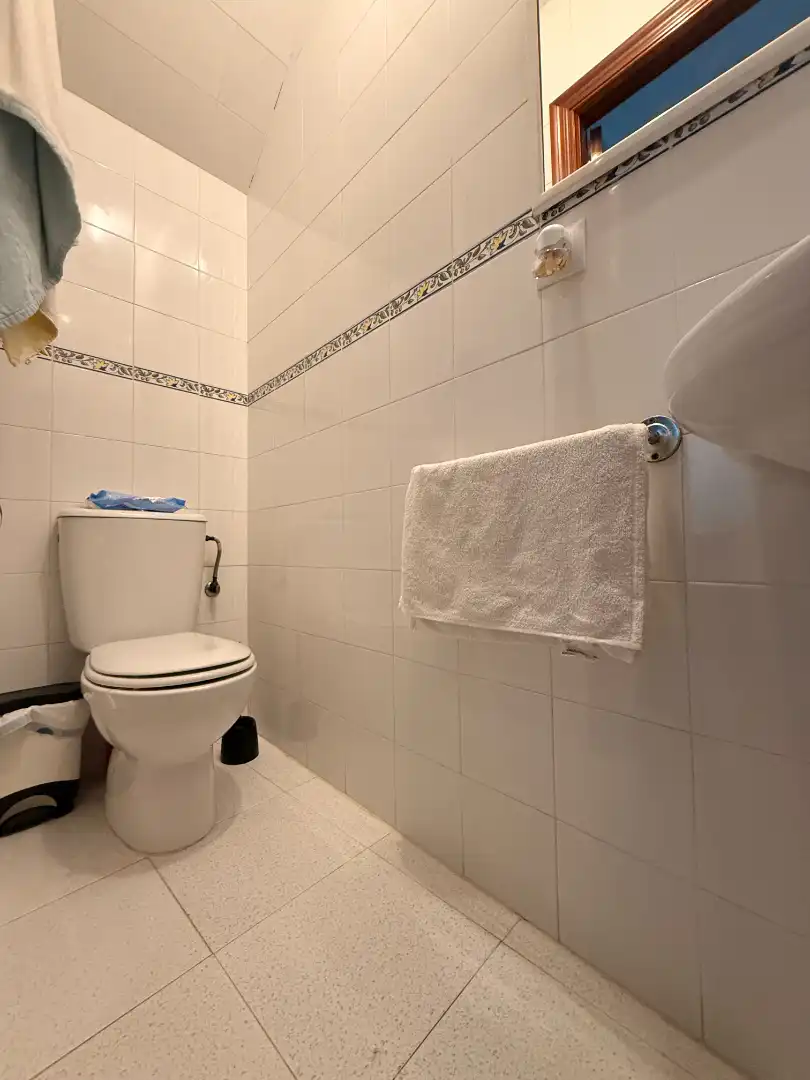 Baño de Casa adosada en venta en Carrión de los Céspedes con Terraza
