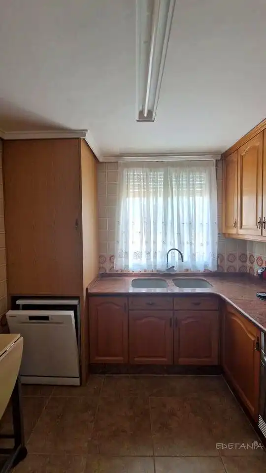 Kitchen of Flat for rent in Alfara del Patriarca  with Furnished