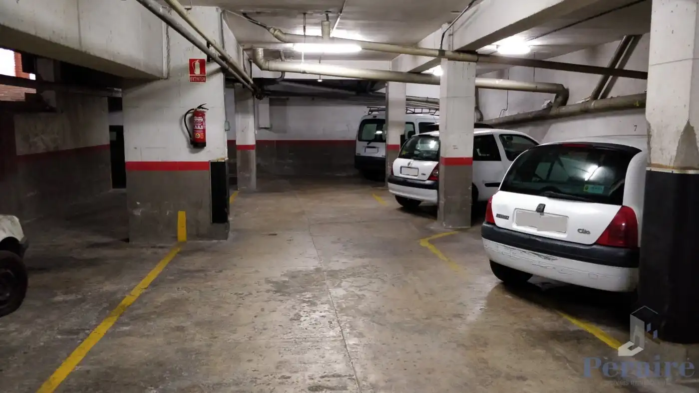 Aparcamiento en alquiler en Calle sant mariús 4, imagen 6