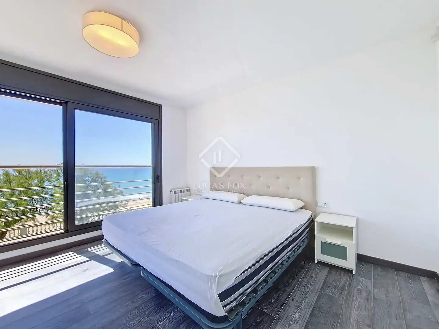 Dormitori de Casa o xalet de lloguer en Vilanova i la Geltrú amb Aire condicionat, Jardí privat i Terrassa