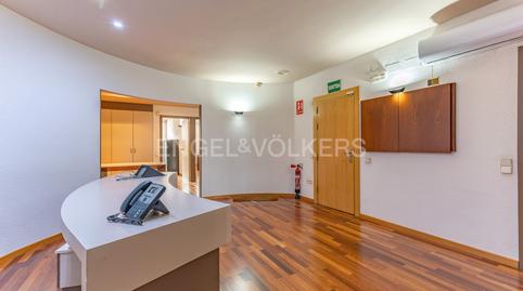 Foto 3 de Apartamento en venta en Barri del Centre, Barcelona