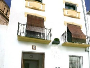 Casa rústica amb balcó en venda a Calle Santa María