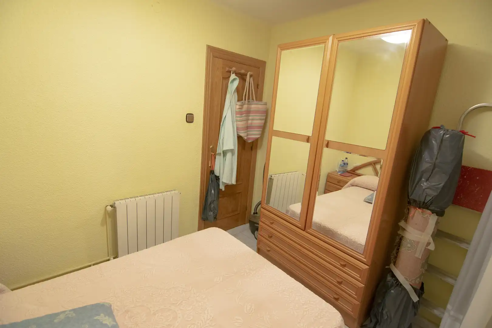 Habitación de Piso en venta en Barcelona con Calefacción