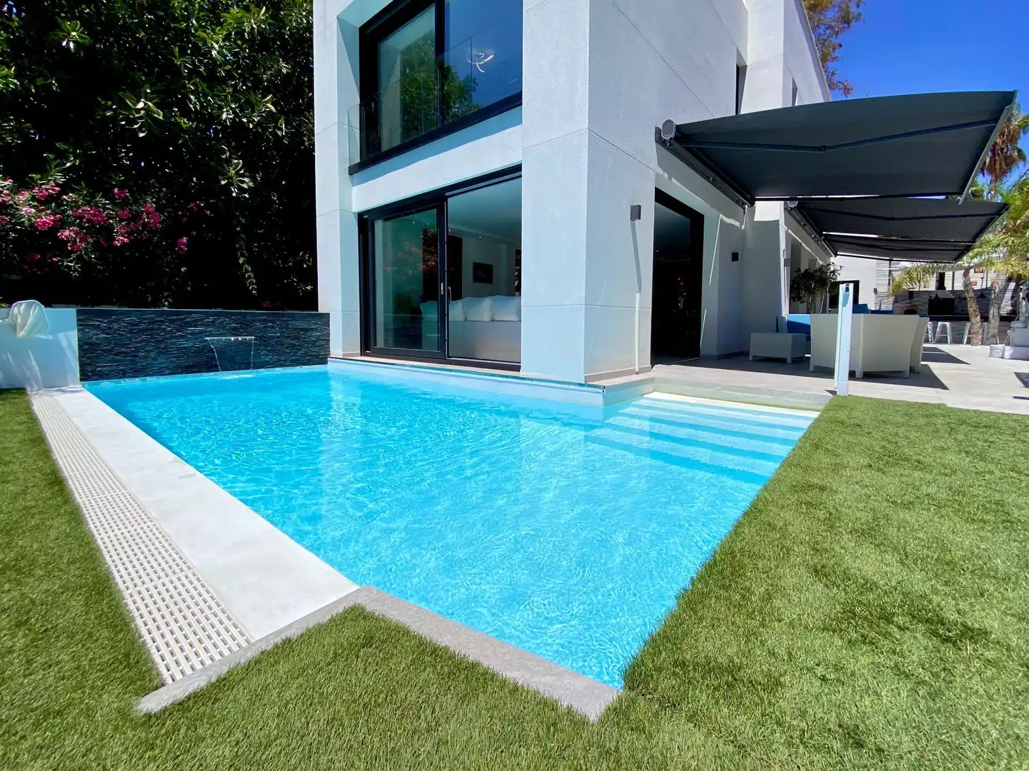 Casa amb piscina en venda a Almuñecar centro, imagen 4