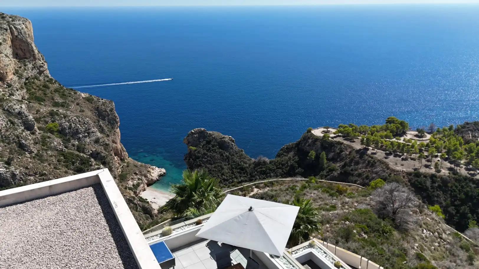 Penthouse with pool for sale in Cumbre del Sol