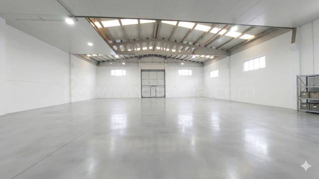 Nave industrial en Venta en Albelda de Iregua - Avenida La Yasa en Albelda de Iregua