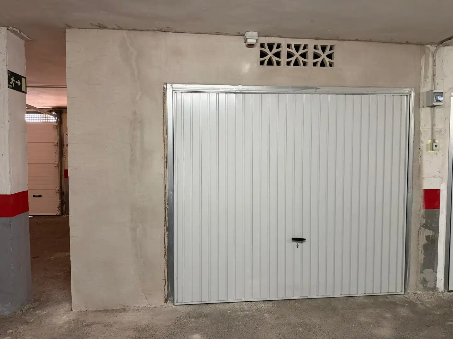 Parking of Ground floor for sale in L'Alfàs del Pi  with Air Conditioner, Private garden and Furnished
