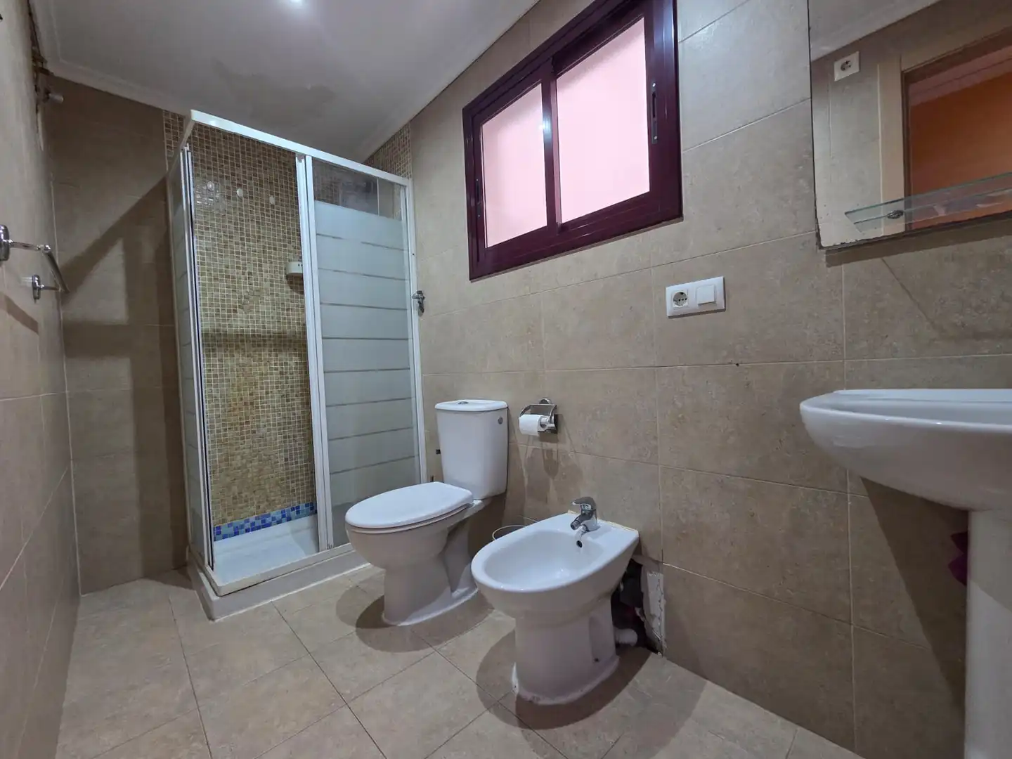 Baño de Piso en venta en Vila-real con Trastero, Amueblado y Horno