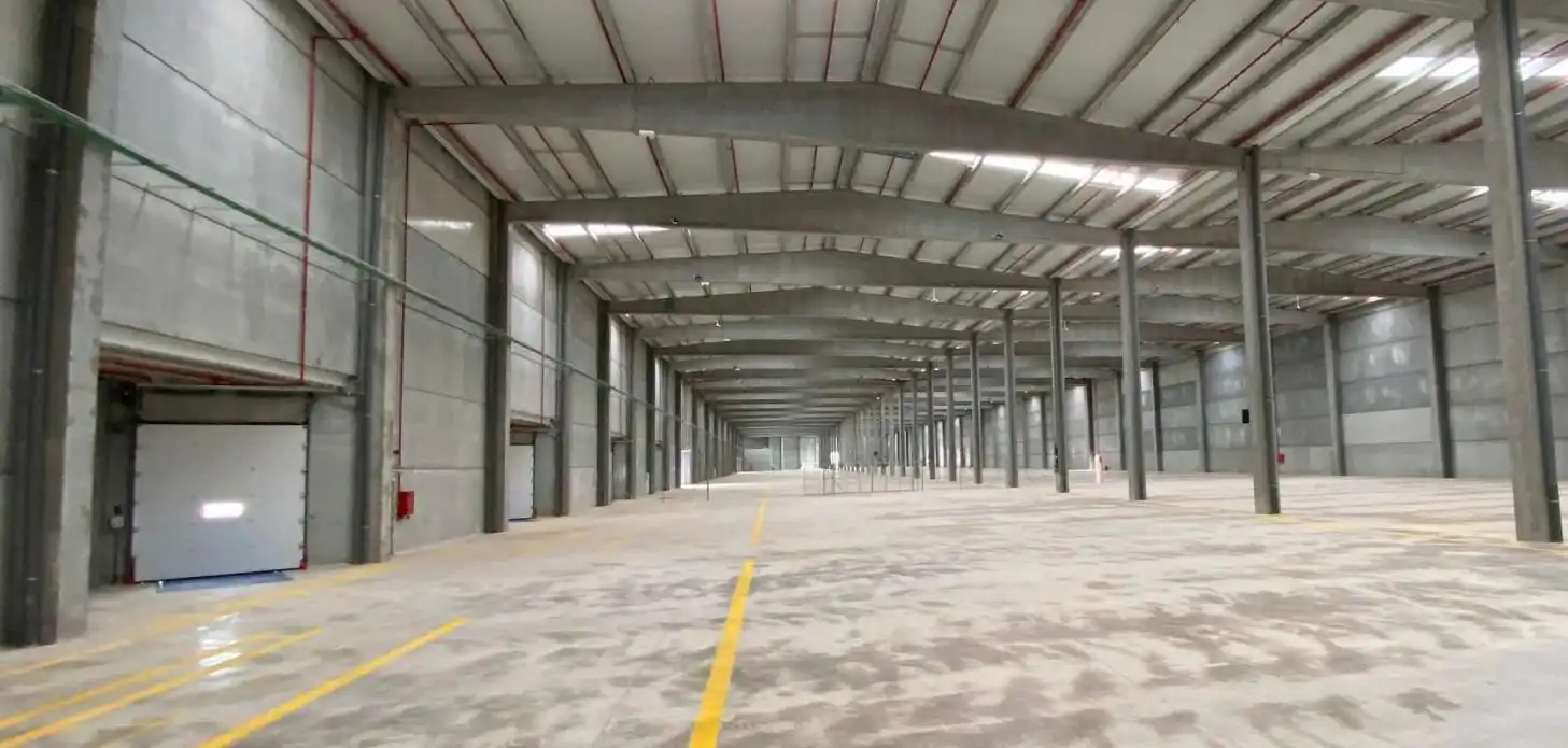 Nave industrial de alquiler en Sagunto / Sagunt