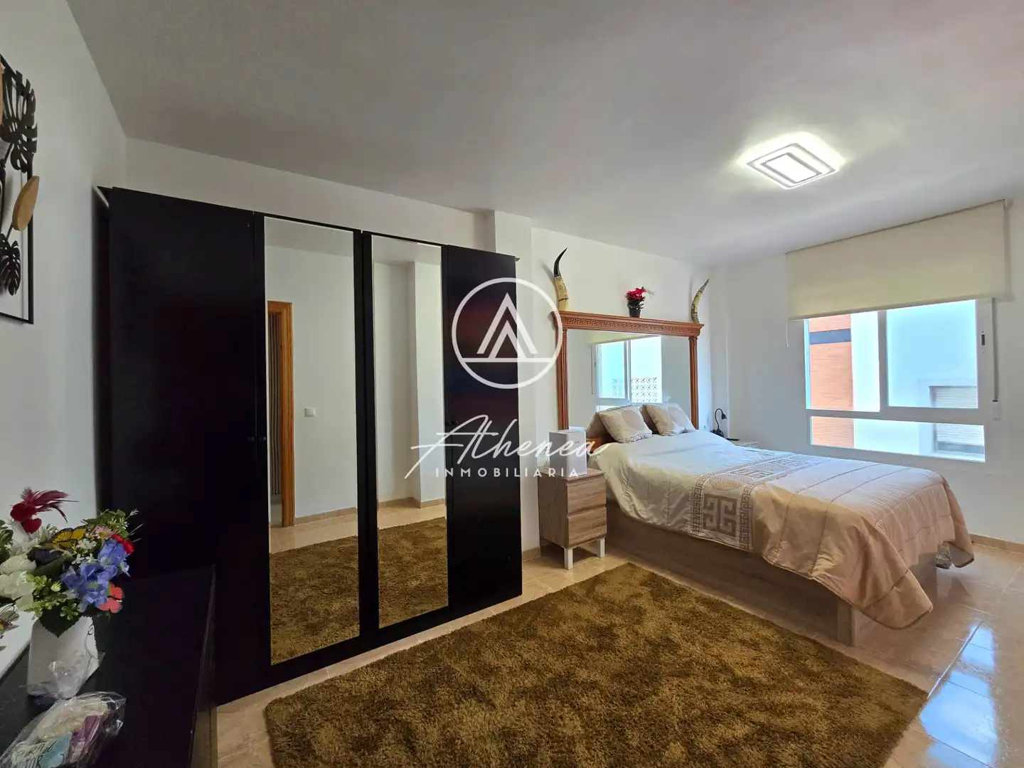 Habitación de Piso en venta en Roquetas de Mar con Terraza, Amueblado y Horno