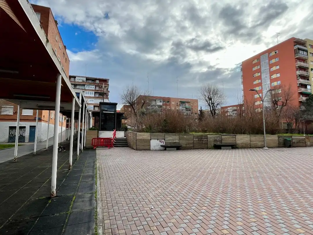 Exterior view of Garage for sale in Alcorcón